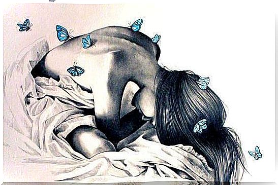 woman-with-butterflies-on-the-back